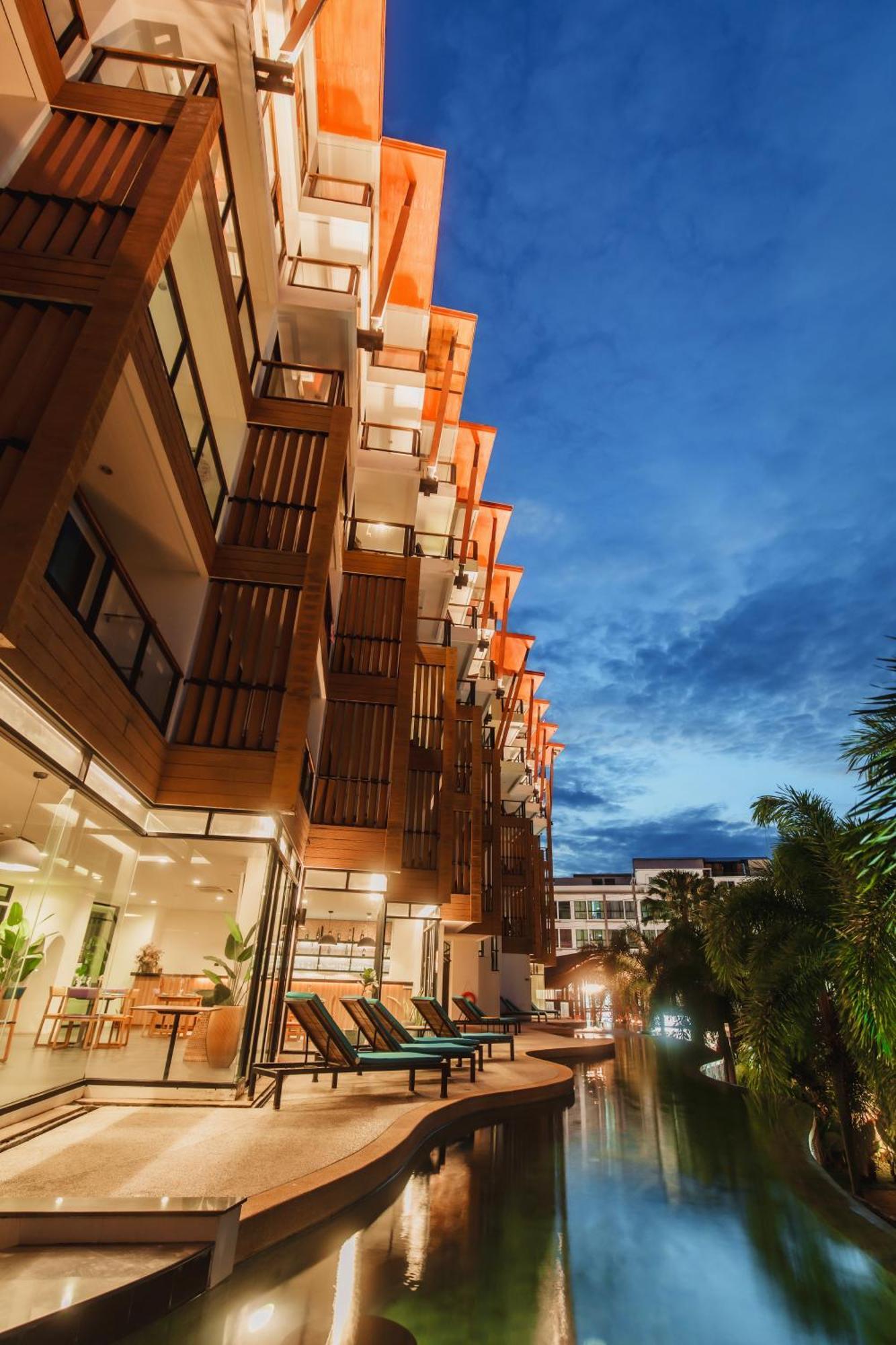 The Lunar Patong Экстерьер фото