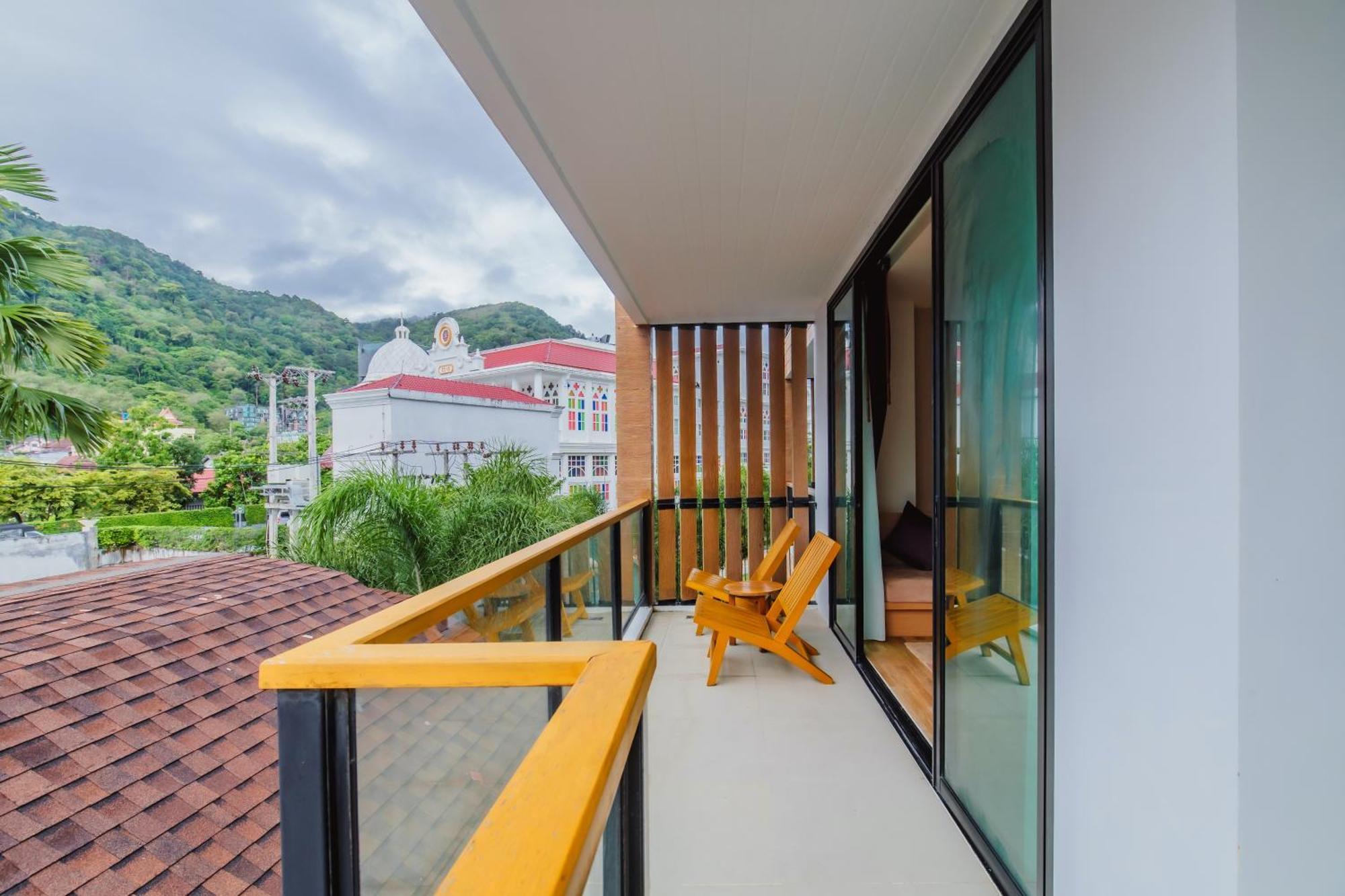 The Lunar Patong Экстерьер фото
